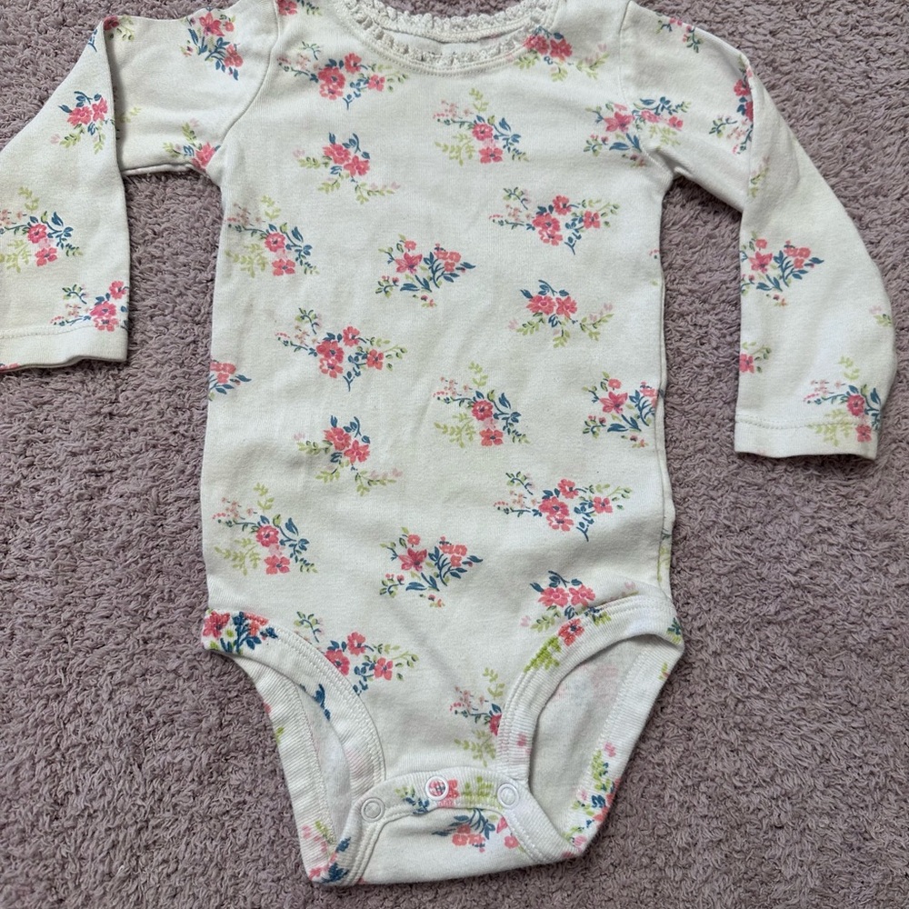 Baby Girl Clothing Bundle 5pc Carter’s Burt’s Bees Gerber 6-12 Months - Picture 2 of 11